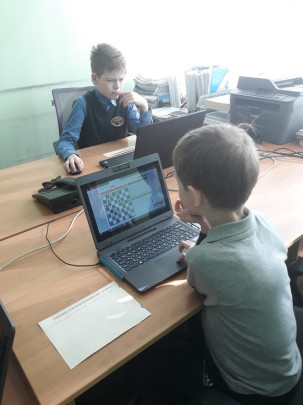 12 апреля – участие команды младших школьников нашего центра образования в региональном этапе Всероссийской шахматной олимпиады.
